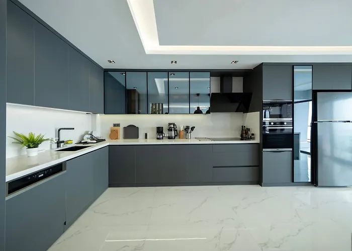 The Sea Cliff Signature Apartman