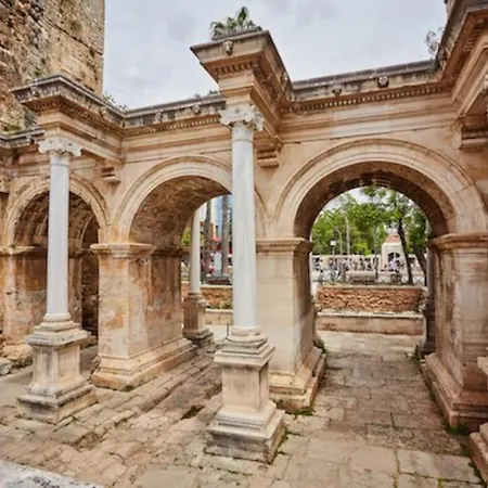 The Sea Cliff Signature Apartament Antalya