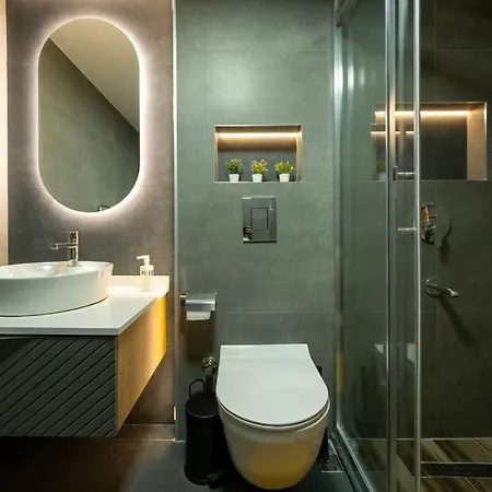 The Sea Cliff Signature