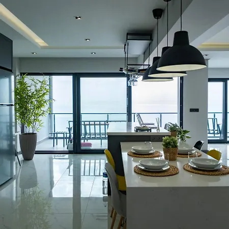 The Sea Cliff Signature Appartement *